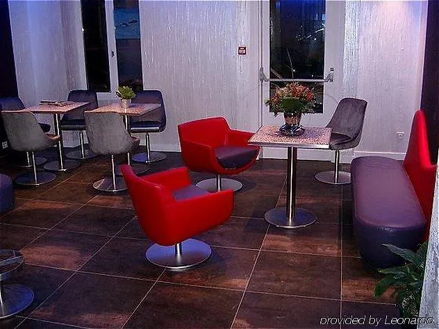 ***  Atn Hotel Paris France