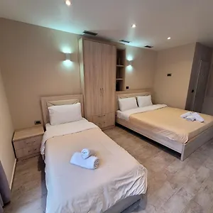 21-rooms , Tirana Albania