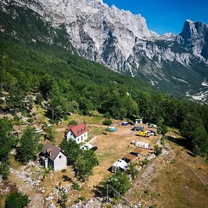 Freskia , Theth Albania