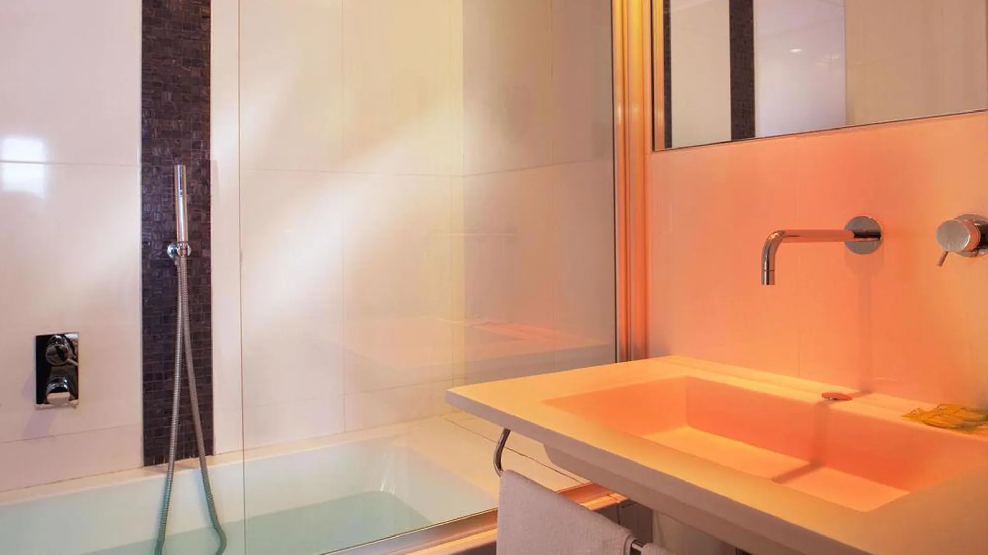 Atn Hotel Paris 3*,  Frankrig