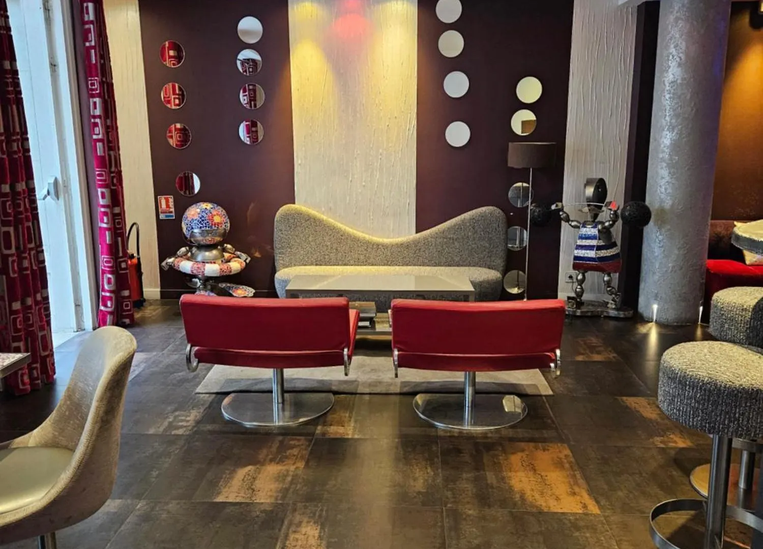 ***  Atn Hotel Paris France